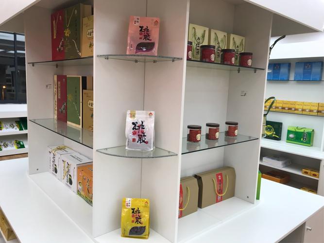 新洲区电子商务服务中心 赋能农副土特产品与本土工业品上行，推动生鲜果蔬产业升级